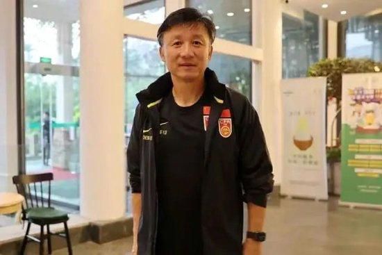 两小无猜的姐妹