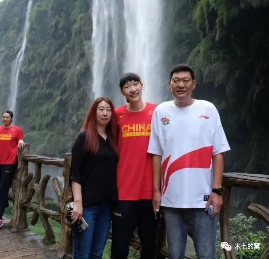 欧美亚洲国产一区二区三区