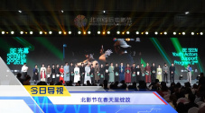 丰满艳妇岳的引诱hd电影